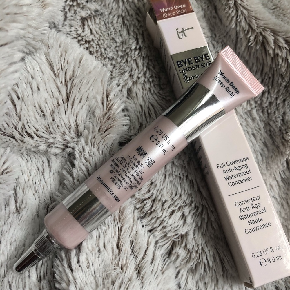 NIB IT Bye Bye Under eye Illumination